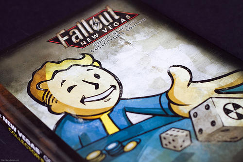 Fallout: New Vegas - Краткий обзор западного издания мануала для коллекционеров New Vegas